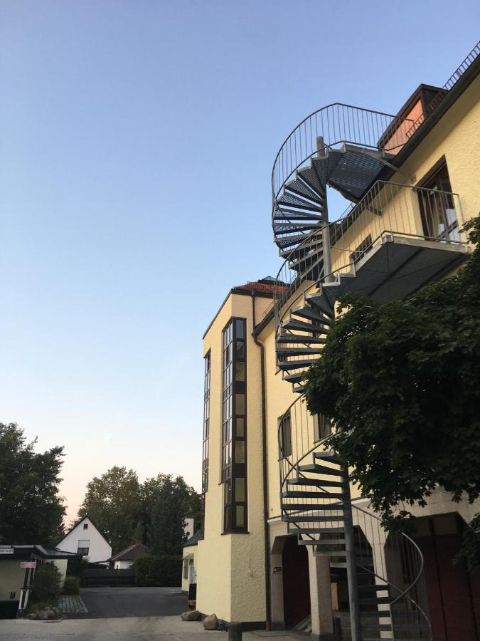 Parkhotel Leiser Planegg Exterior photo